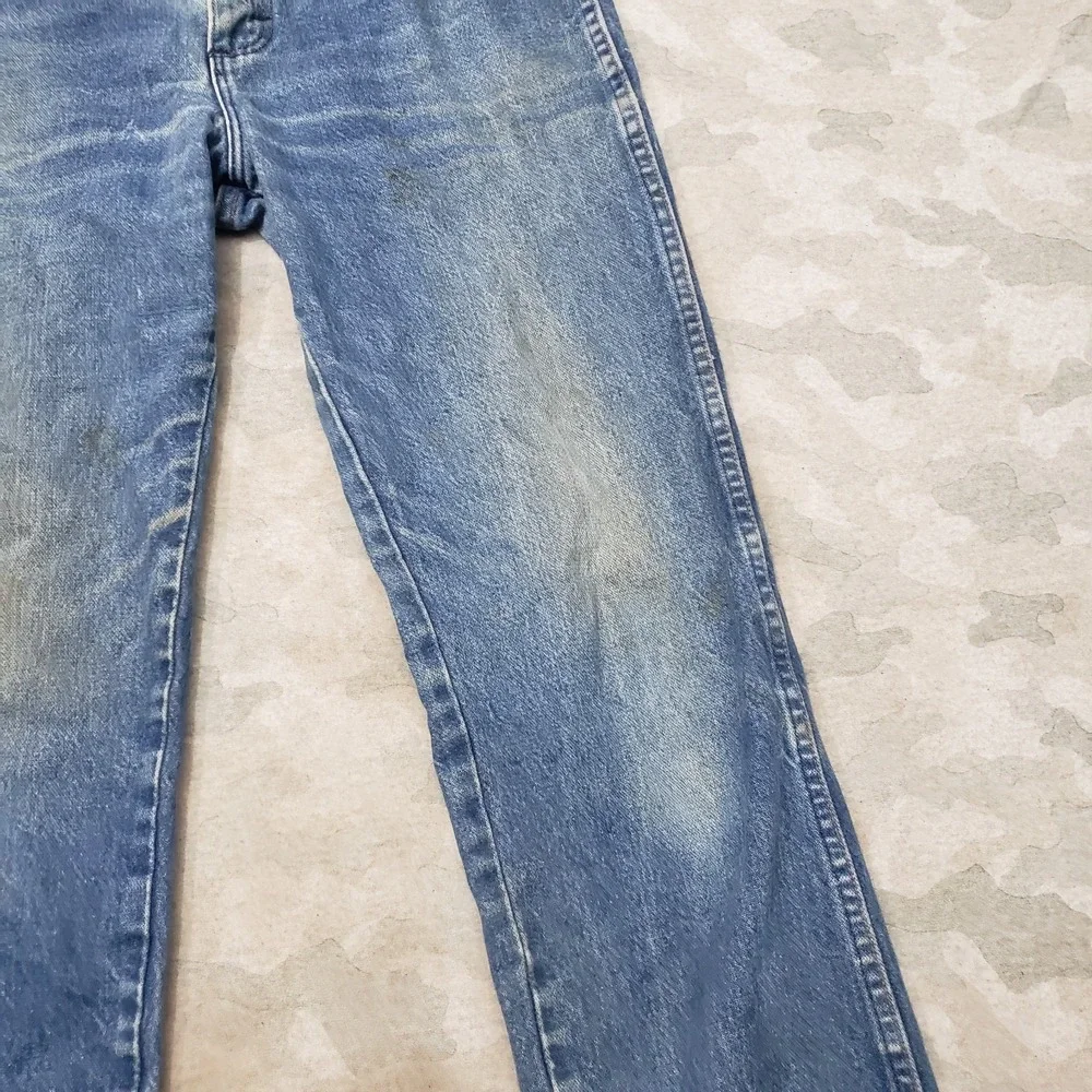 Vintage Wrangler Jeans Mens 32x34 Blue Straight Leg Cowboy Cut Denim Made In USA